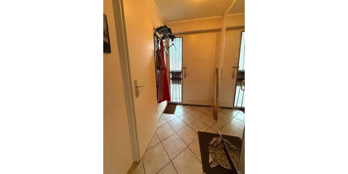 Bungalow Frankfurt am Main Niederursel - 5 Zimmer, 142 m&sup2;, 695.000&euro; | Angebot:26418268