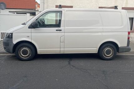 VW T5 Transporter 340.000 km 7.850 € Kahl am Main 63796