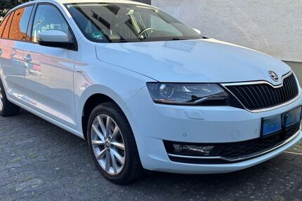 Skoda Rapid 90.500 km 8.999 &euro; Hofheim 65719