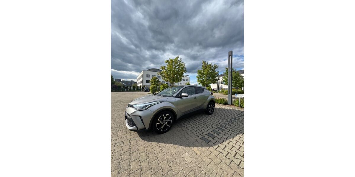 Toyota C-HR 55.000 km 21.800 &euro; Mainflingen 63533