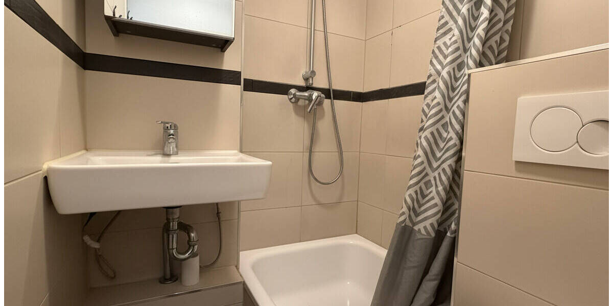 Etagenwohnung Frankfurt am Main Rödelheim - 2 Zimmer, 37 m&sup2;, 215.000&euro; | Angebot:26154481