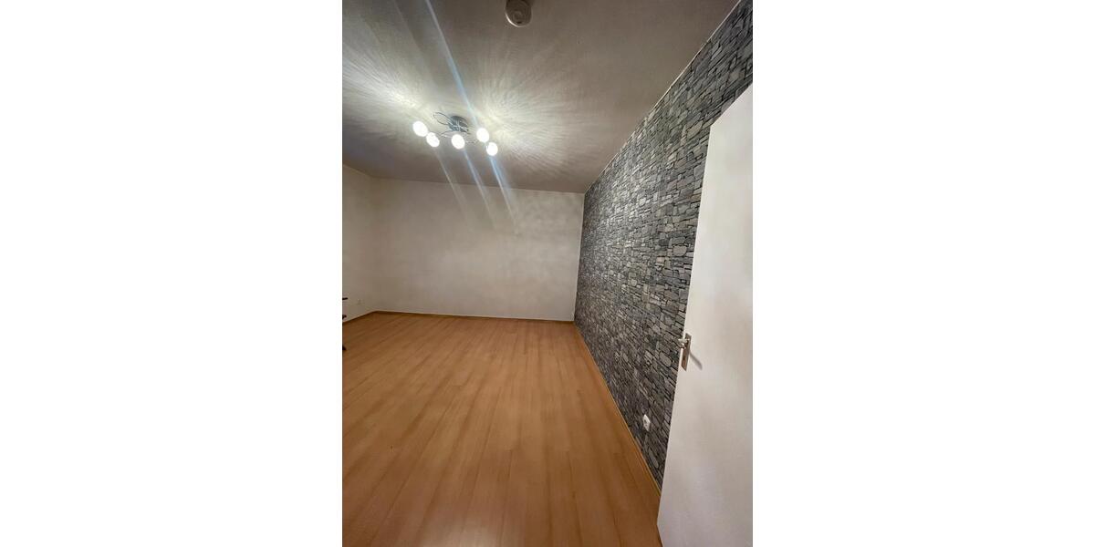 Etagenwohnung Bruchköbel - 3 Zimmer, 58 m&sup2;, 850&euro; | Angebot:26197330