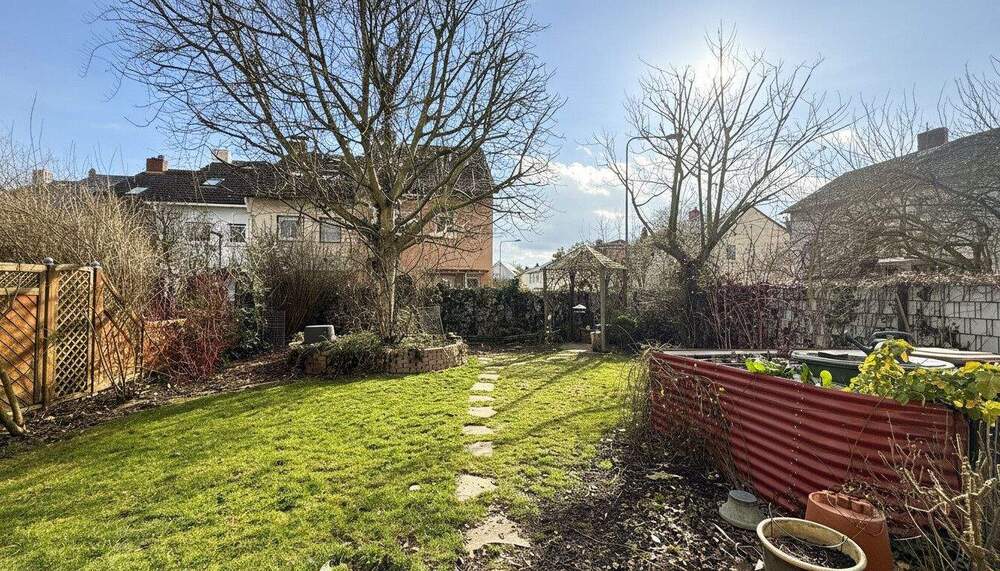 Reihenendhaus Frankfurt am Main Nieder-Erlenbach - 5 Zimmer, 119 m&sup2;, 480.000&euro; | Angebot:25815008