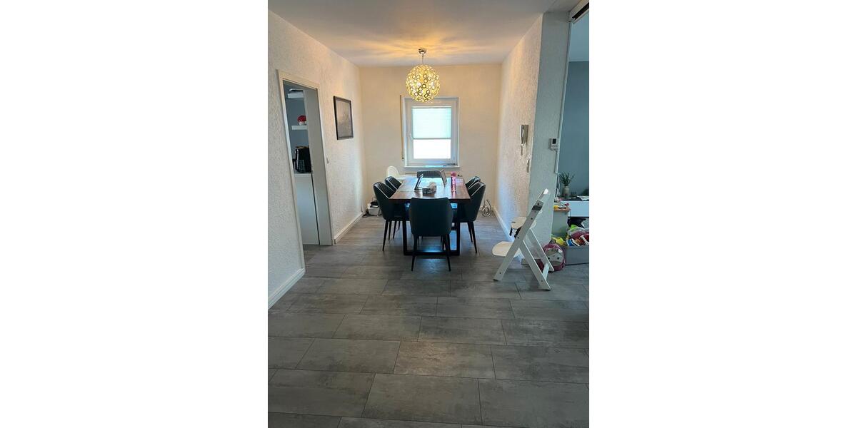 Reihenhaus Mömbris - 5 Zimmer, 175 m&sup2;, 399.000&euro; | Angebot:26874943