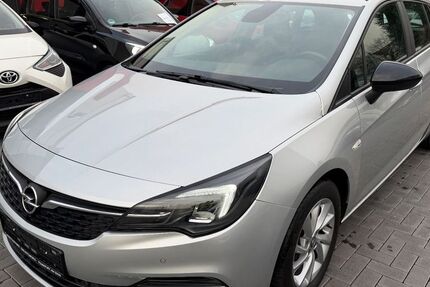 Opel Astra 136.439 km 10.990 € FRANKFURT AM MAIN 60488