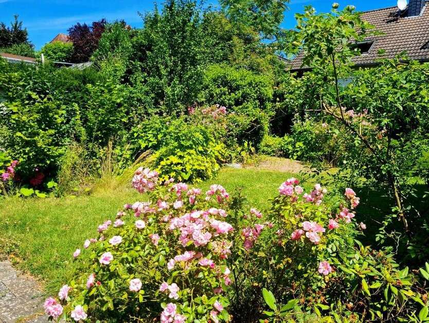 Grundstück zu verkaufen in Kriftel 679.000 € 780 m²