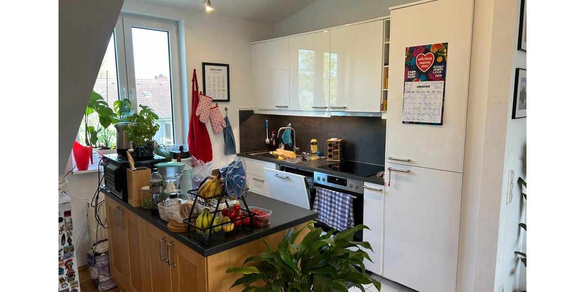 Dachgeschoßwohnung Frankfurt am Main Eschersheim - 2 Zimmer, 66 m&sup2;, 980&euro; | Angebot:26267034