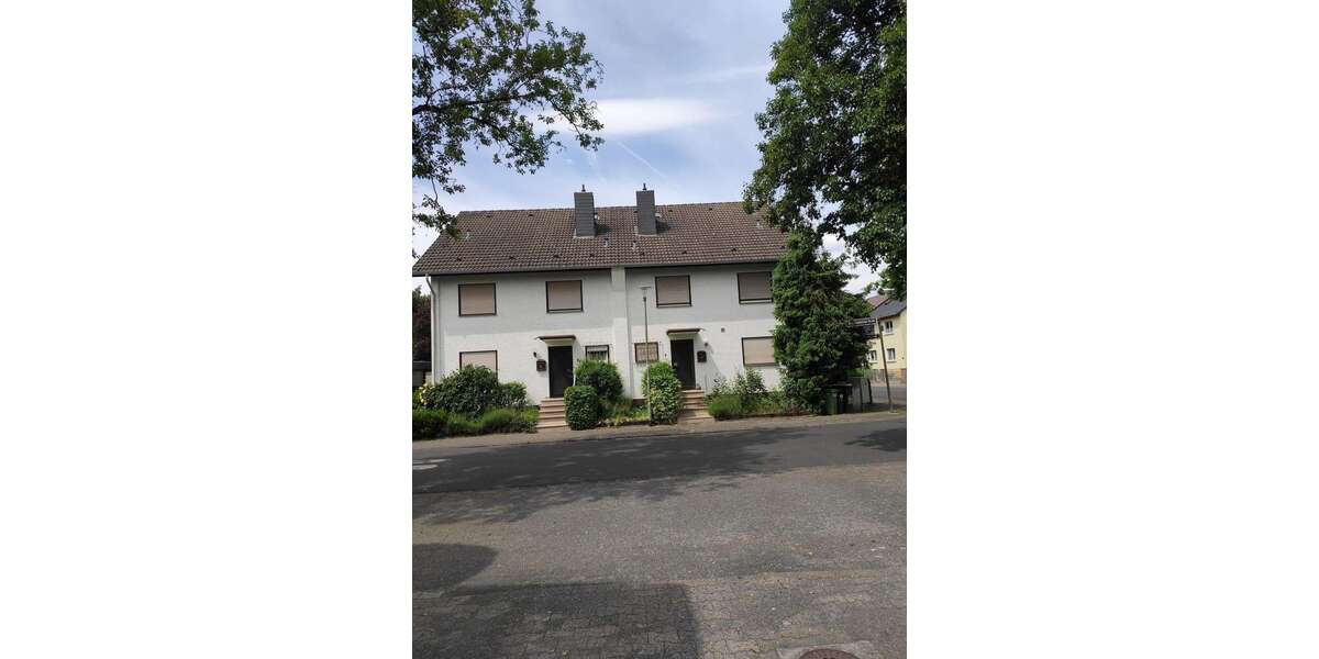 Haus zum Mieten in Offenbach-Rumpenheim 2.300 € 250 m² 8 zimmer