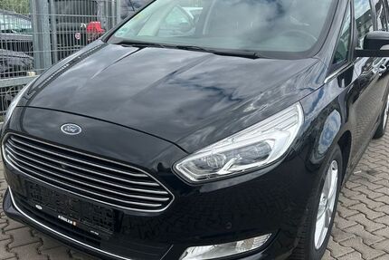 Ford Galaxy 102.000 km 13.300 € Büdingen 63654