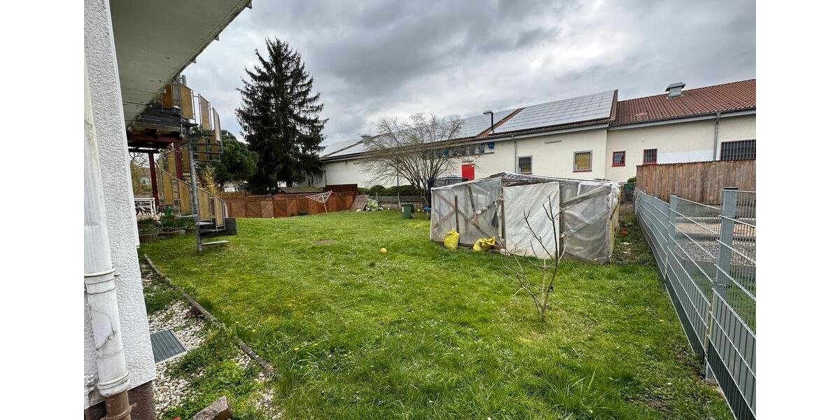 2-Familienhaus - OHNE KÄUFERPROVISION! 8 zimmer