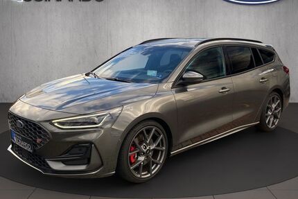 Ford Focus 23.000 km 35.780 &euro; Babenhausen 64832