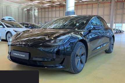 Tesla Model 3 49.254 km 28.600 &euro; Hanau 63457