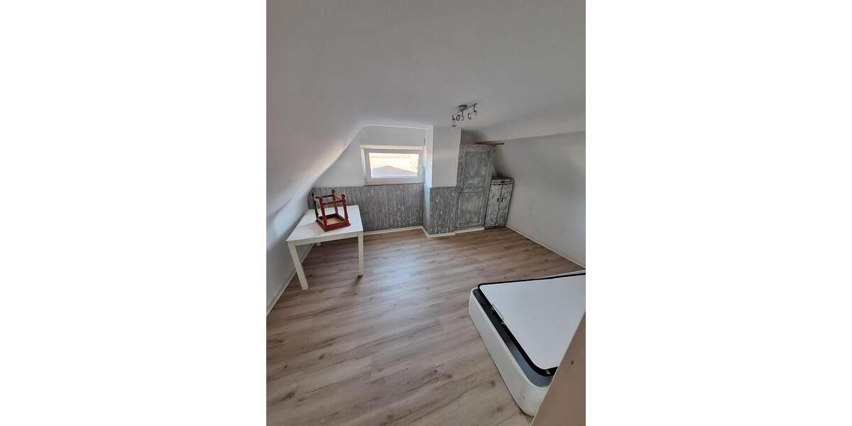 Etagenwohnung Dietzenbach - 1 Zimmer, 35 m&sup2;, 298&euro; | Angebot:23850615