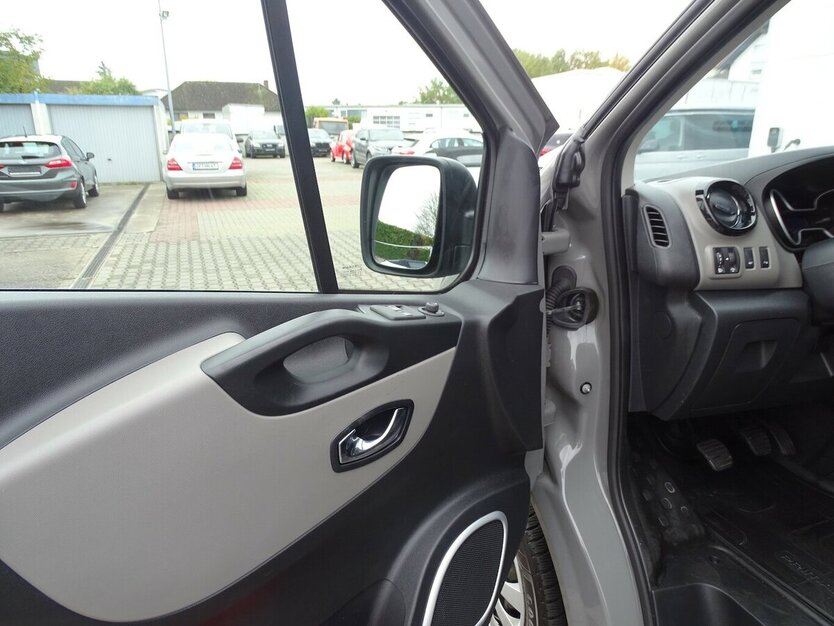 Nissan NV300 L2H1 2,9t COMFORT 127.943 km 18.890 € Rodgau 63110