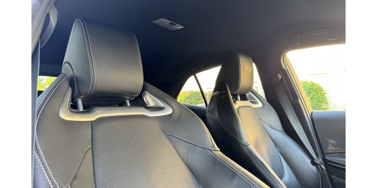 Toyota Corolla 148.000 km 17.700 &euro; Hanau 63450