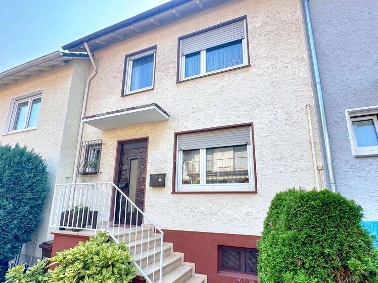 Reihenhaus mit Potential in guter Feldrandlage 5 zimmer