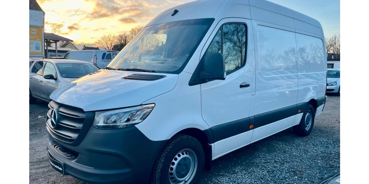 Mercedes-Benz Sprinter 139.890 km 26.800 &euro; Frankfurt 60386