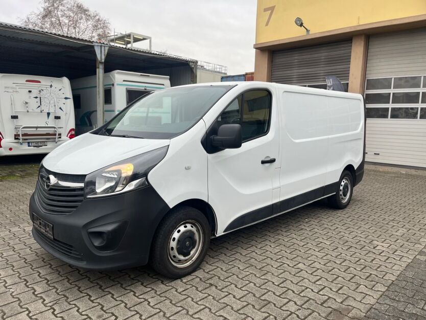 Opel Vivaro 240.000 km 8.390 € Frankfurt am Main 65933