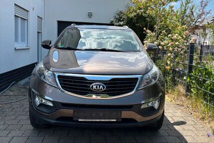 Kia Sportage 117.302 km 8.500 € Maintal 63477