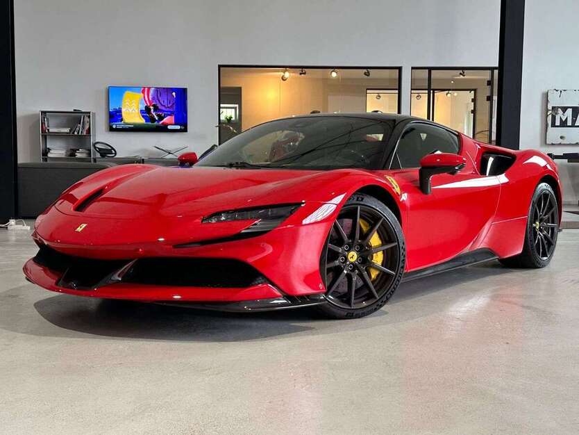 Ferrari SF90 Stradale 1.632 km 419.980 € Rodgau Weiskirchen 63110