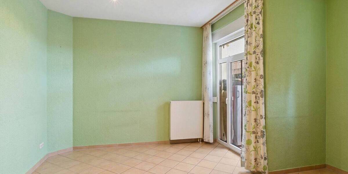 Etagenwohnung Frankfurt Höchst - 4 Zimmer, 82 m&sup2;, 350.000&euro; | Angebot:26217456